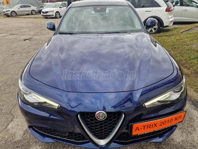 ALFA ROMEO GIULIA 2.2 D Super (Automata) 7.-SÉRÜLÉSMENTES-2xNAPFÉNYTETŐ-HARMANN KARDON-NAVI-BARNA VELOCE BELSŐ-SZERVÍZKÖN