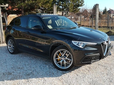 ALFA ROMEO STELVIO 2.0 T Super Q4 (Automata) NAGY NAVI.RADAR.PANORAMA.ALU.F1 VÁLTÓ