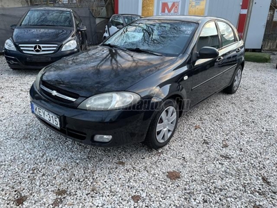 CHEVROLET LACETTI 1.6 16V Star