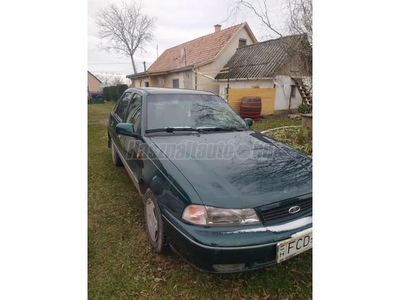 DAEWOO NEXIA 1.5i GL