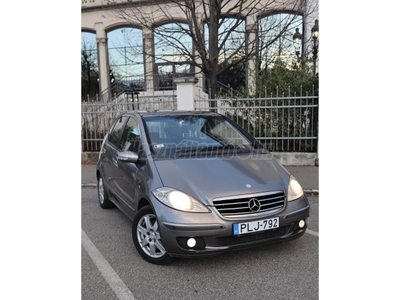 MERCEDES-BENZ A 200 CDI Elegance Autotronic