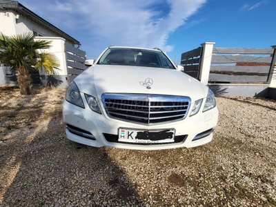 MERCEDES-BENZ E 250 CDI T BlueEFFICIENCY Elegance (Automata)