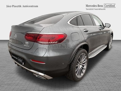 MERCEDES-BENZ GLC 300 e 4Matic 9G-TRONIC Plug-in hybrid Nettó: 14.861.556 Ft