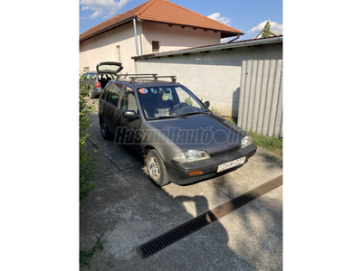 SUZUKI SWIFT Sedan 1.3 GL