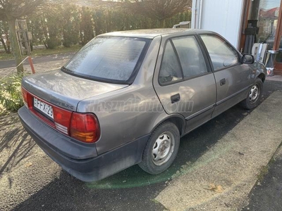 SUZUKI SWIFT Sedan 1.3 GLX