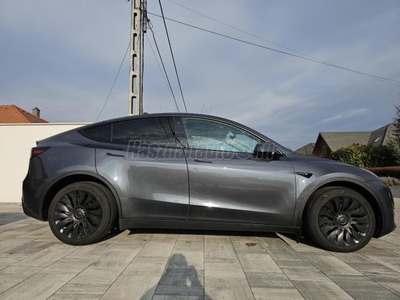 TESLA MODEL Y Long Range AWD (Automata) Újszerű. abszolút karcmentes.Vonóhoróg.Radarok.Ryzen.Gyári Gari.Azonnal vihető