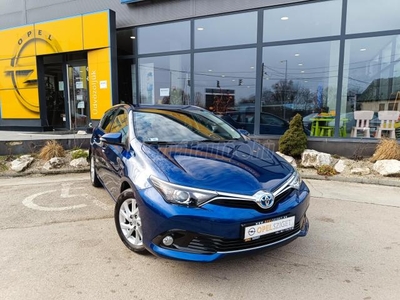 TOYOTA AURIS 1.8 HSD Active Trend (Automata) ÁFÁS! Magyarországi! Első tulajdonostól! Végig szervizelt!