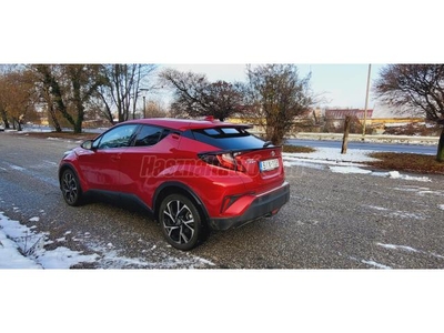 TOYOTA C-HR 1.8 Hybrid Style e-CVT