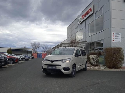 TOYOTA PROACE City Verso EV Family Plus L2H1 (Automata) Készletről azonnal!