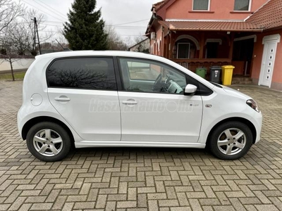 VOLKSWAGEN UP e-Up! NAPFÉNYTETŐ.TEMPOMAT. ÜLÉSFŰTÉS.CCS FŰTHETŐ SZÉLVÉDŐ