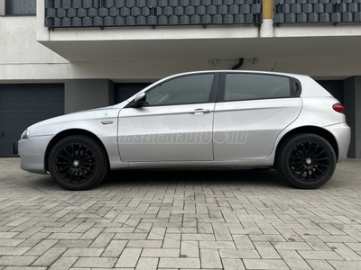 ALFA ROMEO 147 1.9 JTD Distinctive