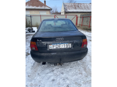 AUDI A4 1.6