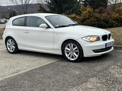 BMW 123d KLÍMA / TEMPOMAT / VONÓHOROG / FULL SZERVIZ