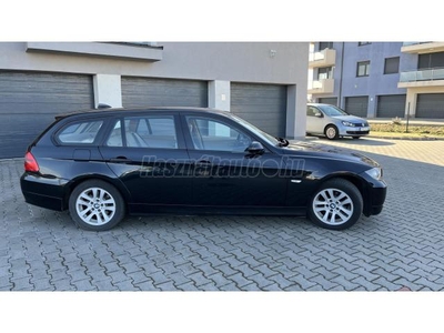 BMW 320i Touring