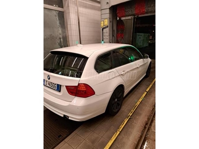 BMW 335i xDrive Touring (Automata)