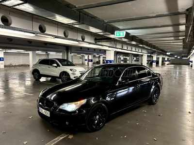 BMW 530d (Automata) Memóriás combtámaszos bőr . nagy navigáció . bixenon . Végig magyarországi !