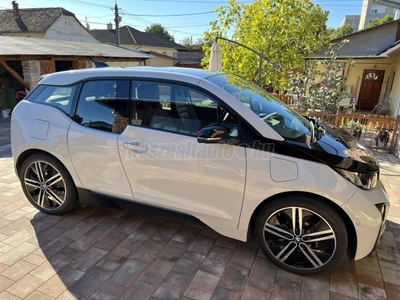 BMW I3 94Ah REX (Automata) BŐR. HŐSZIVATTYÚ. ÜLLLÉSFŰTÉS.CCS.PROF NAVI.20-AS FELNI