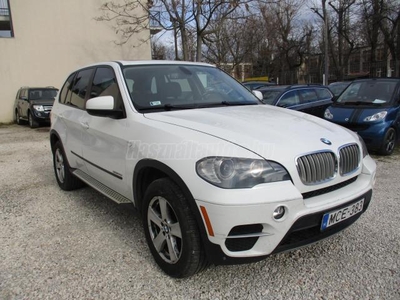 BMW X5 xDrive35d (Automata) Felújított motor !!! . Üvegtető. Bőr