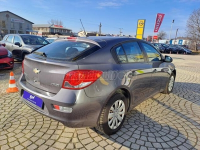 CHEVROLET CRUZE 1.6 LS Plus