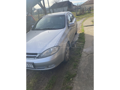 CHEVROLET LACETTI 1.4 16V Star