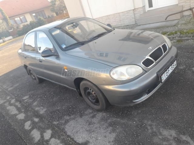 DAEWOO LANOS 1.5 S