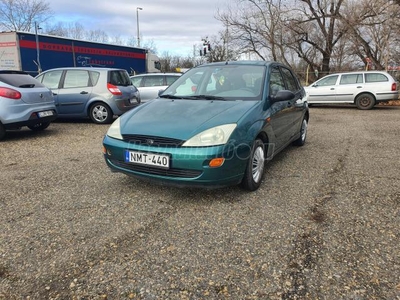 FORD FOCUS 1.4 Ambiente