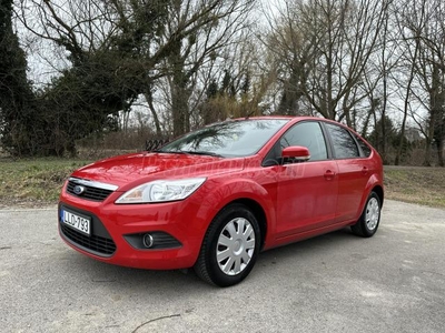 FORD FOCUS 1.4 Trend