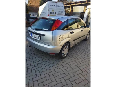 FORD FOCUS 1.6 Ambiente