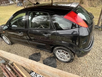 FORD FOCUS 1.6 Fresh