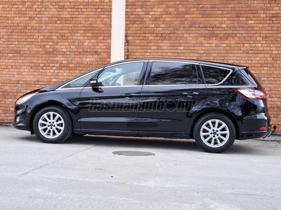 FORD S-MAX 2.0 TDCi Titanium Powershift NAVI-SÁVTARTÓ-AUTOMATA PARK-KOCCANÁSGÁTLÓ-MEMÓRIA-ÜLÉSFŰTÉS-TEMPOMAT-RADAR-WIFI