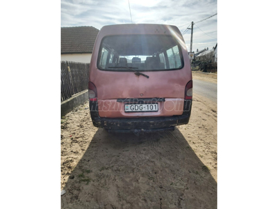 HYUNDAI H 100 Grace Standard Van Basic