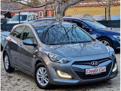 HYUNDAI I30 1.4i Easy Life 1.Tul.!! 71e km!! Szervizkönyv!! 23 ÉVE CREDIT CAR