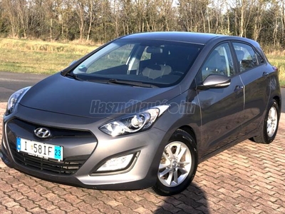 HYUNDAI I30 1.6 GDi Business (Automata) Szervízkönyv.Ülésfűtés.Digitklíma.Vonóhorog.Tolatóradar