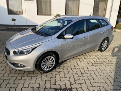 KIA CEE'D 1.4 CVVT Limitált