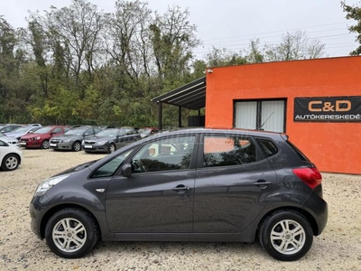 KIA VENGA 1.4 EX 2 KULCS ! FRISS VIZSGA ! 139.475 KM ! SZERVÍZKÖNYV ! TÉLI-NYÁRI KERÉK !