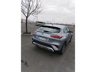 KIA XCEED 1.5 T-GDI X-Silver