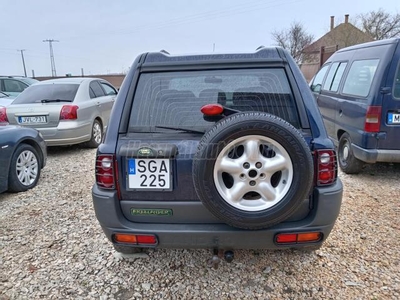 LAND ROVER FREELANDER 2.0 TD4 ES Szép állapotú. Rozsdamentes. Vonóhorog