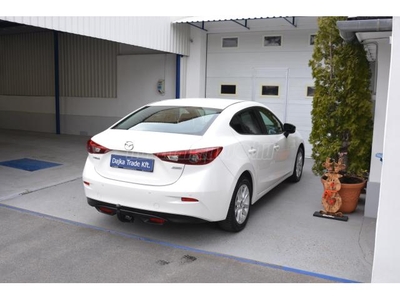 MAZDA 3 Sport 2.2 D Revolution