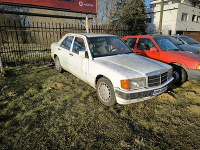 MERCEDES-BENZ 190 E 1.8