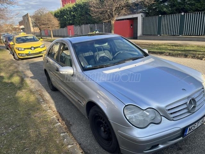 MERCEDES-BENZ C 180 Kompressor Avantgarde (Automata)