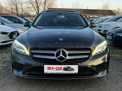 MERCEDES-BENZ C 200 T d 1.6 LED / Ü.FŰTÉS / FÉLBŐR / NAVI / NAPFÉNYTETŐ / 1 ÉV GARANCIA!!