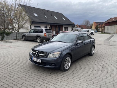 MERCEDES-BENZ C 220 CDI BlueEFFICIENCY Classic 220.000km