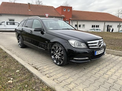 MERCEDES-BENZ C 300 T CDI 4Matic BlueEFFICIENCY Avantgarde (Automata)