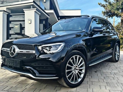 MERCEDES-BENZ GLC 300 de 4Matic 9G-TRONIC Plug-in hybrid 2XX AMG! ZÖLD RENDSZÁM! FULL EXTRA!!