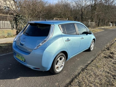 NISSAN LEAF Tekna 30 kWh (Automata) KeylessGo. 4xülés+kormány fűtés. hőszivattyú. 2 töltő. solar