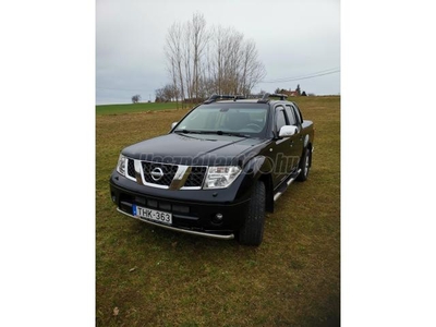 NISSAN NAVARA 4WD Double 2.5D LE (Automata)