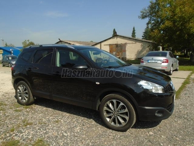 NISSAN QASHQAI+2 2.0 dCi Acenta