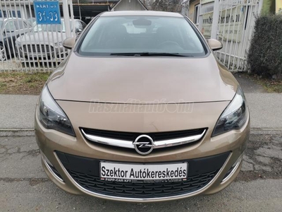 OPEL ASTRA J 1.4 T Selection 1.TULAJ!S.MENTES!SZ.KÖNYV:114.000 KM!TEMPÓMAT.PARKRADAR.PARKASSIST!