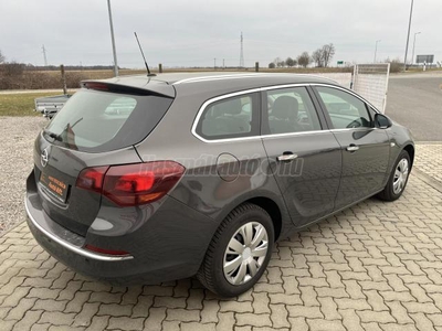 OPEL ASTRA J Sports Tourer 1.7 CDTI Cosmo Téli + Nyári (Alu) garnitúra!