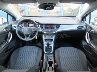 OPEL ASTRA K Sports Tourer 1.2 T Magyarországi. első tulajdonostól !